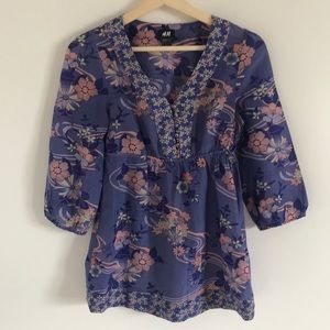 H&M Womens Size 2 Blouse